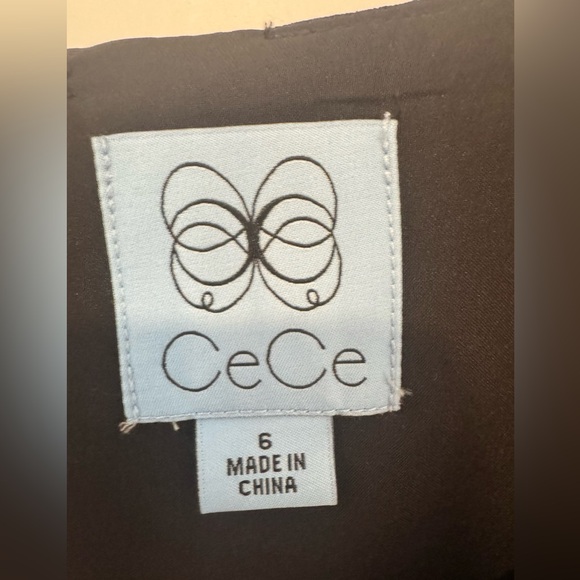 CeCe Shift Dress w/ Bow sleeves - Picture 5 of 6